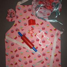 Apron &amp; Baking Set for Children - Cupcakes